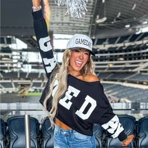 BIRDIE Black Gameday Cropped Pullover